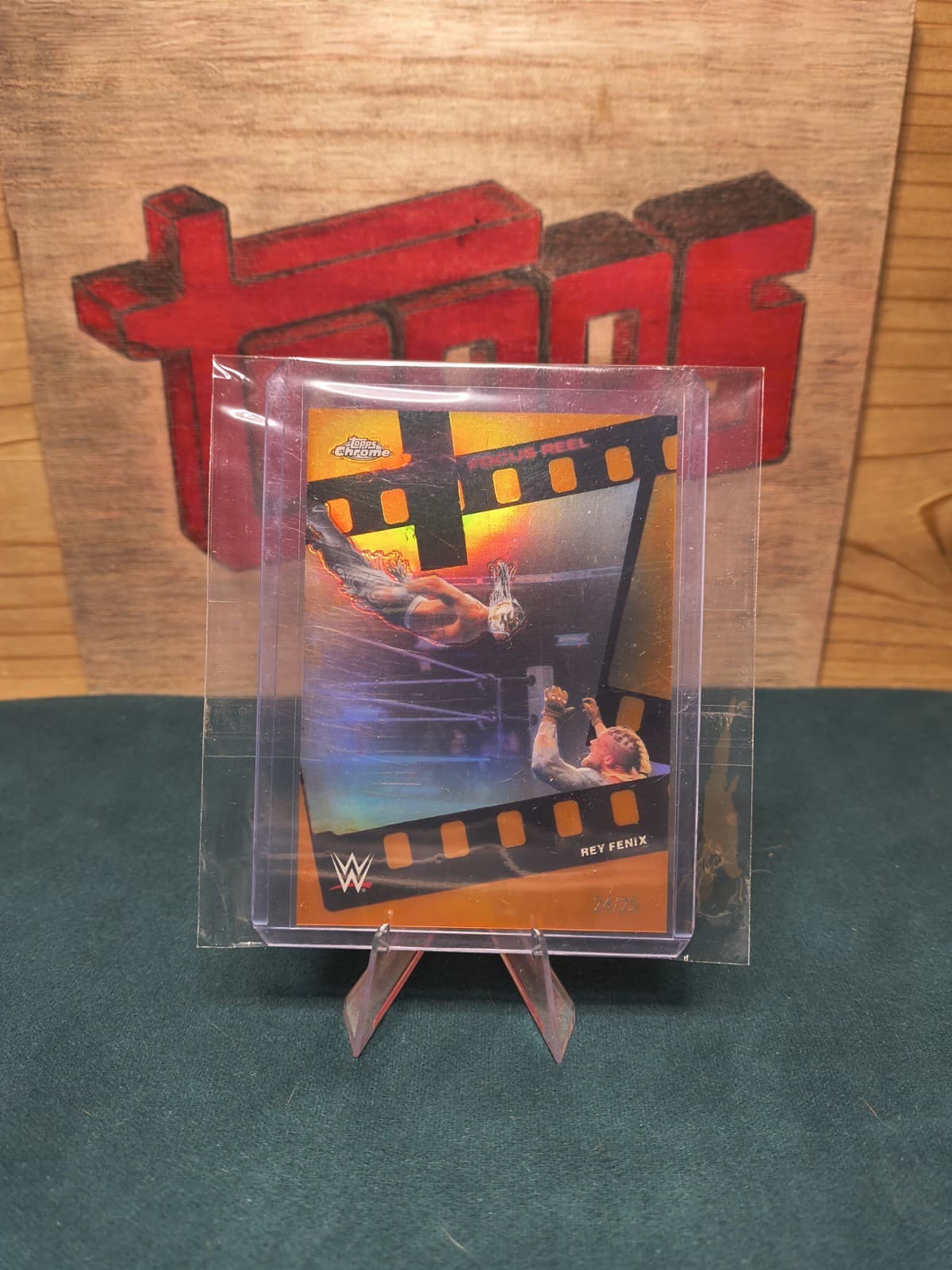 2026 Topps Chrome WWE Wrestling Rey Fenix Focus Reel Orange #24/25