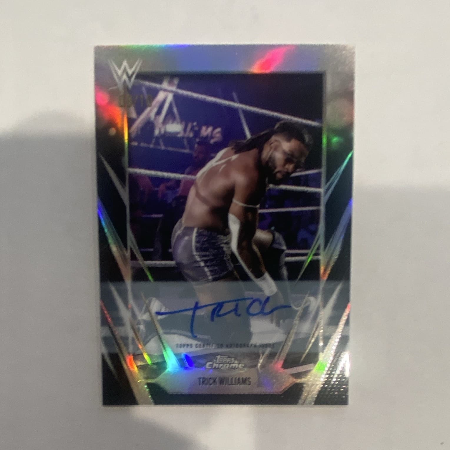 Topps Chrome WWE Trick Williams Autograph Image Variation Black Refractor #9/10