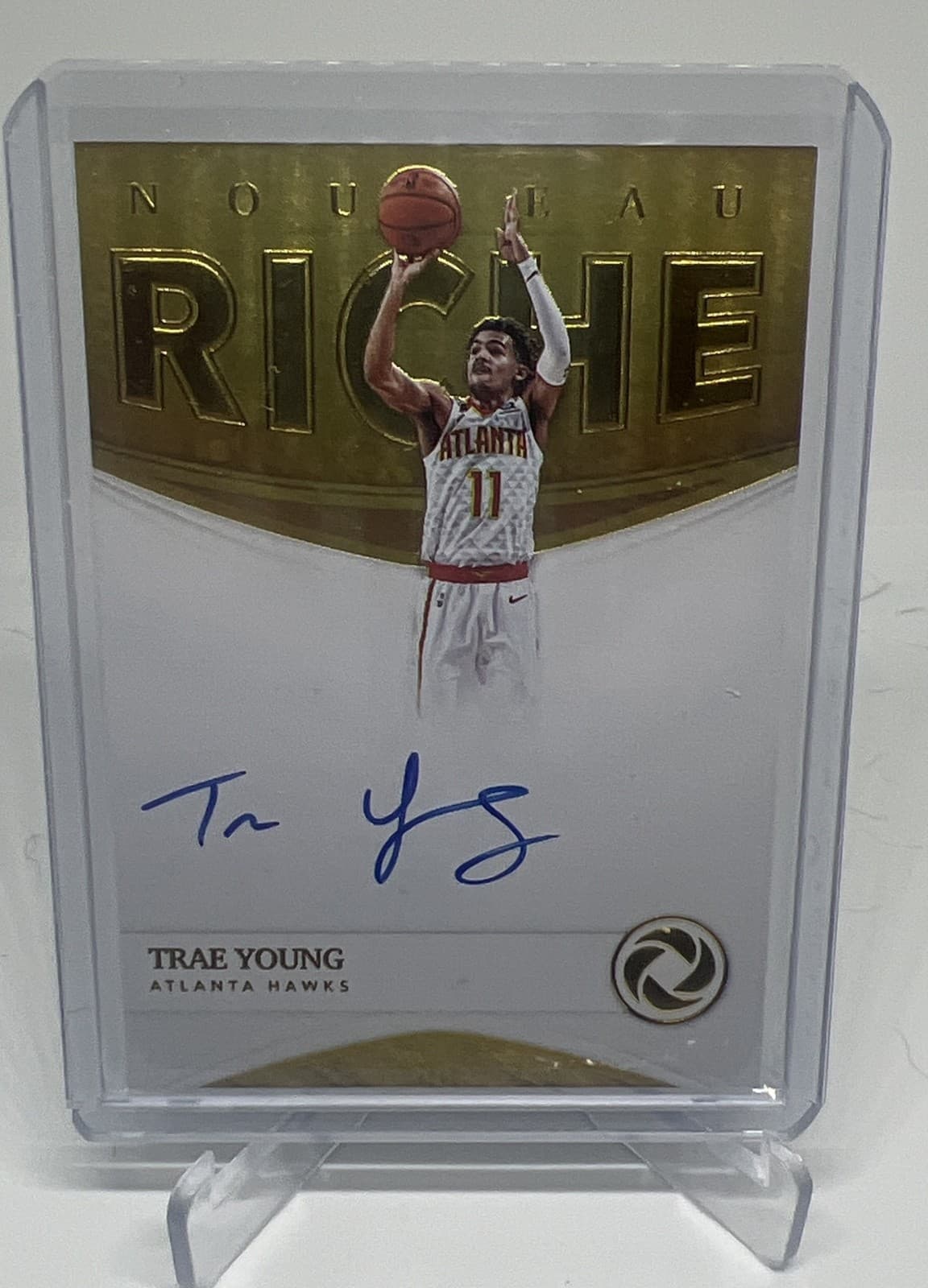 2018-19 Panini Opulence - Nouveau Riche Signatures Trae Young Gold 1/25!!🔥🔥