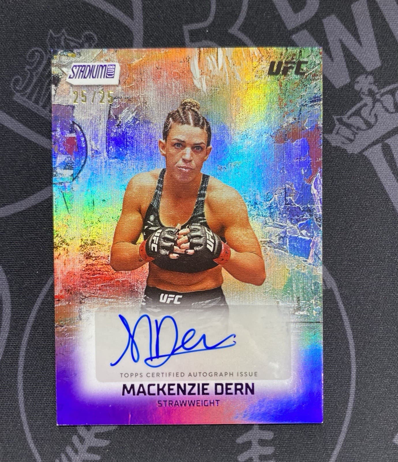 2026 Topps Stadium Club UFC - Mackenzie Dern Abstract Auto Purple 25/25 Bookend