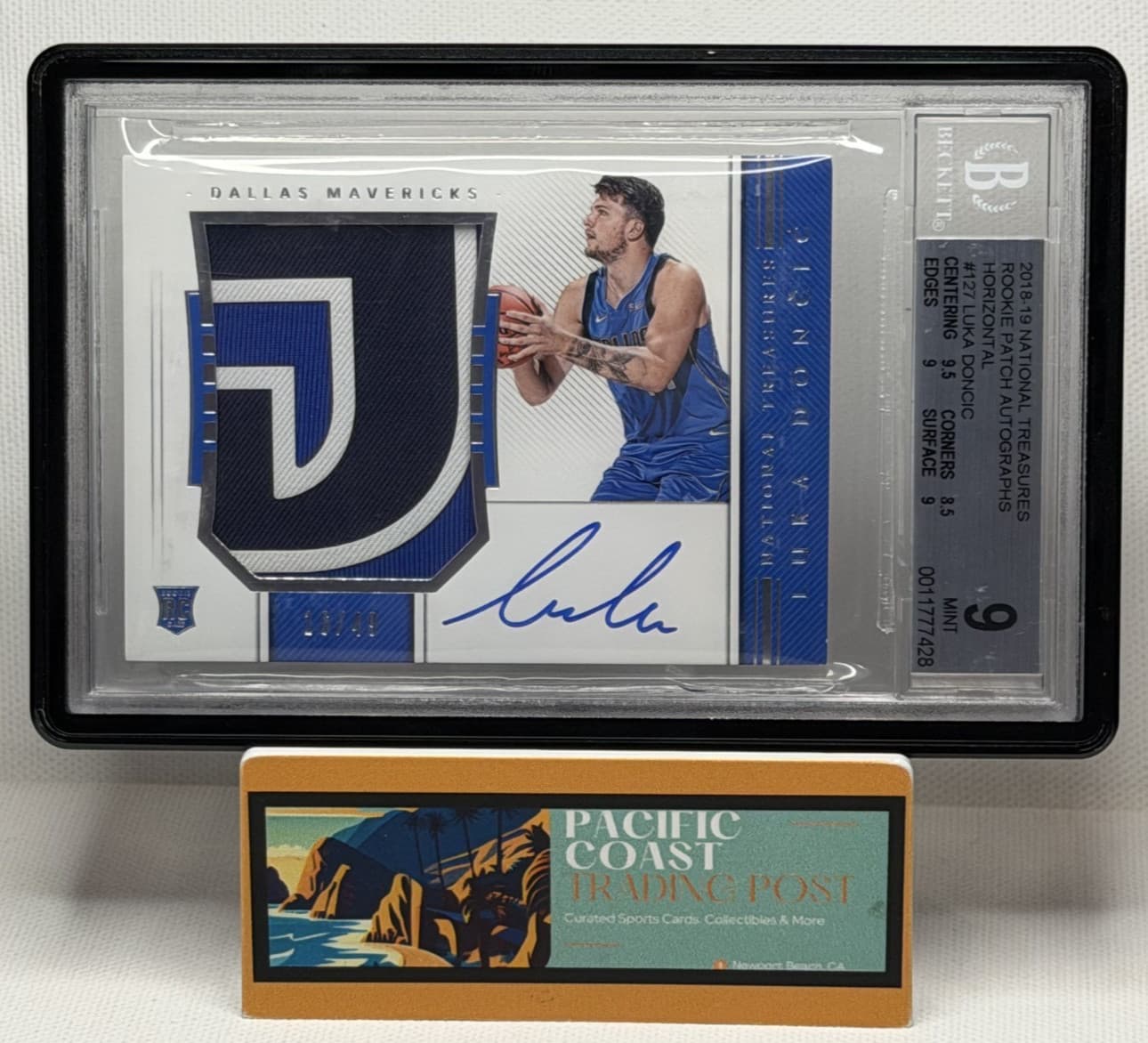 2018-19 National Treasures- LUKA DONCIC #127-Rookie Patch Autograph- 16/49-BGS 9