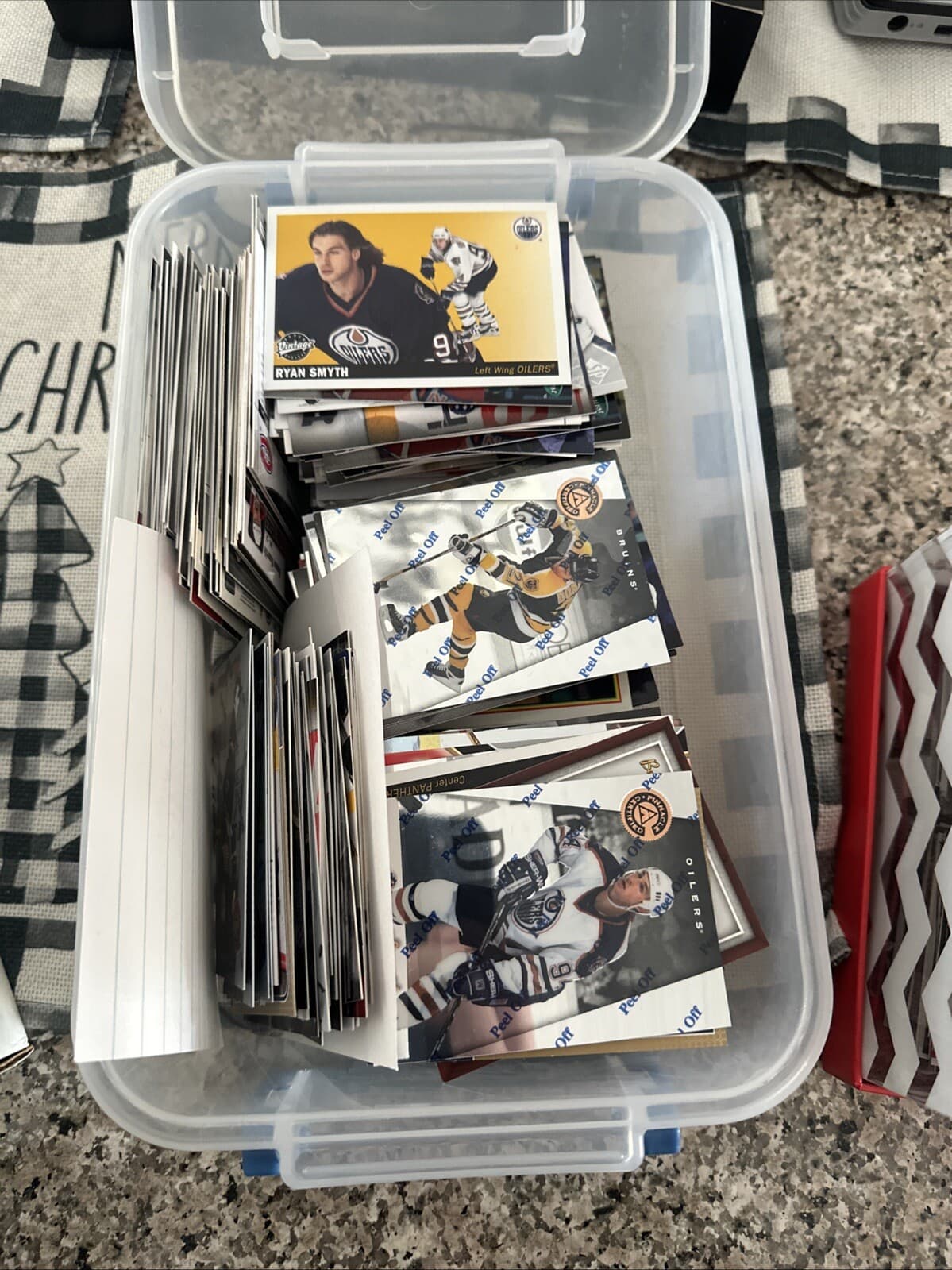 700+ Hockey Cards Multiple Brands Pinnacle, Topps,Upper Deck,O-Pee-CheeAnd More 