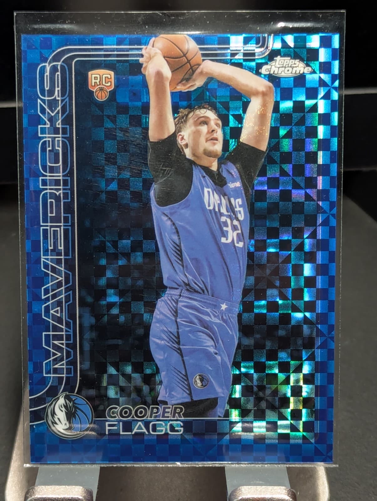2025-26 Topps Chrome COOPER FLAGG BLUE X-FRACTOR (RC) #251 IN HAND & CLEAN!