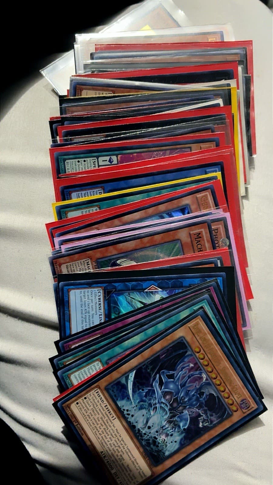 Yu-Gi-Oh Super Rare Card Collection ￼