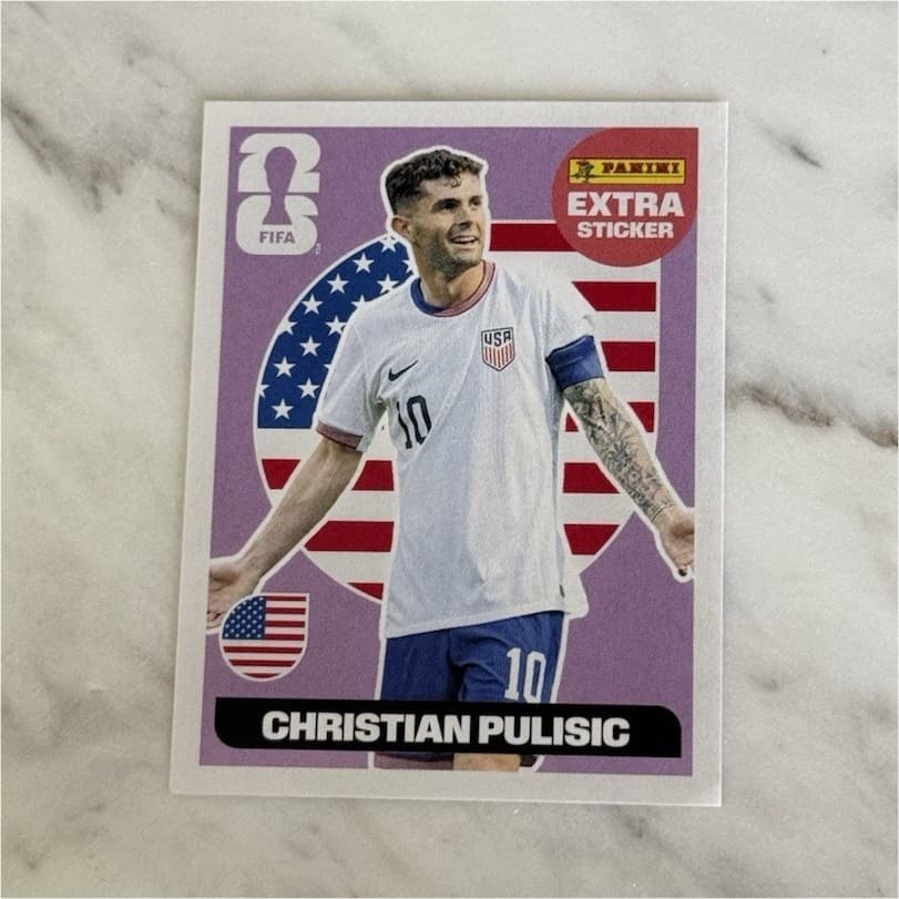 Panini extra sticker Christian Pulisic FIFA USA soccer trading card