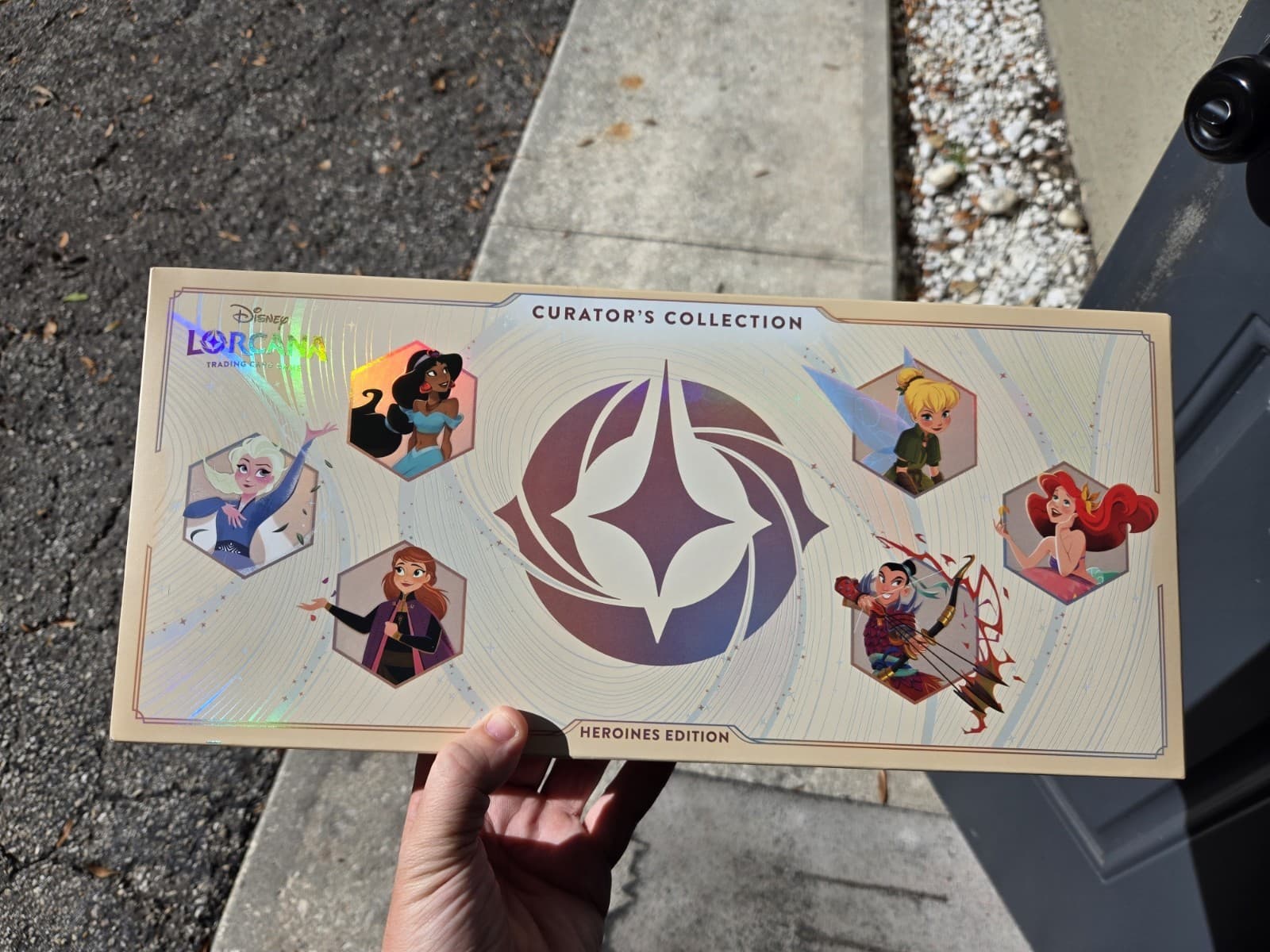 Disney Lorcana TCG Curator's Collection Heroines Edition Box - Factory Sealed