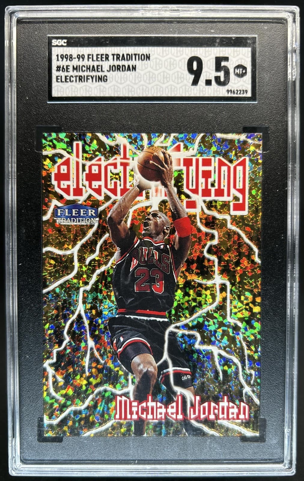 1998-99 Fleer Tradition Michael Jordan Electrifying #6E Bulls SGC 9.5