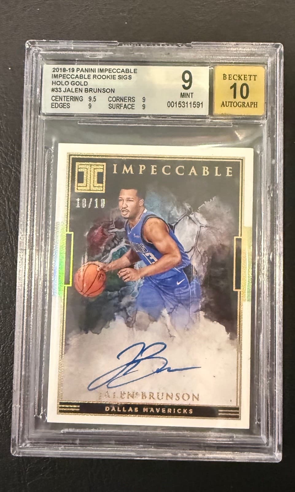 2018 Panini Impeccable Rookie Signature Gold Jalen Brunson Beckett 9/10