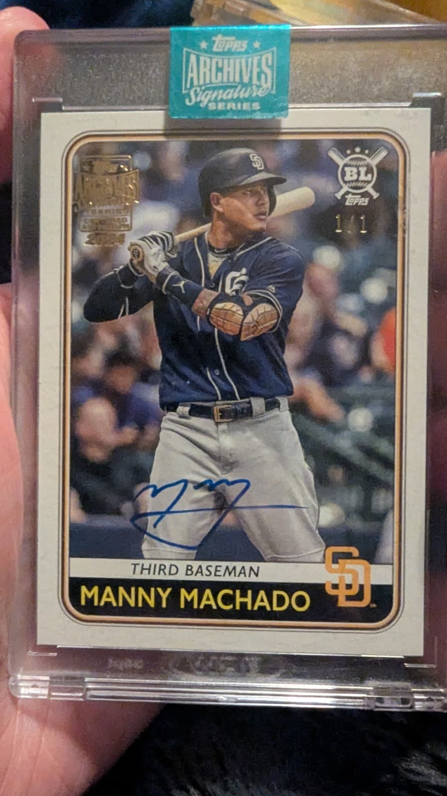 true 1/1 Manny Machado auto 2024 Topps Archives Signatur Series SAN DIEGO PADRES