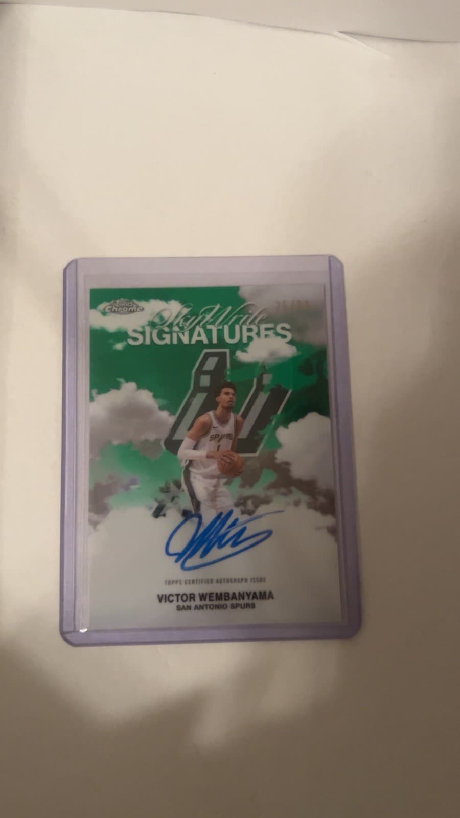 2025-26 Topps Chrome Victor Wembanyama Sky-Write Auto Green /99 Spurs SWS-VW