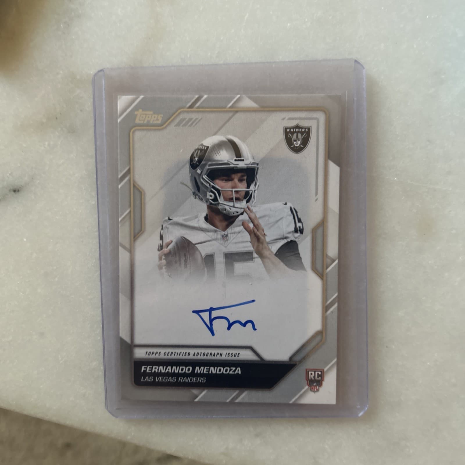 Topps 2026 Flagship Football First Signatures Fernando Mendoza RC Auto FFS-FM
