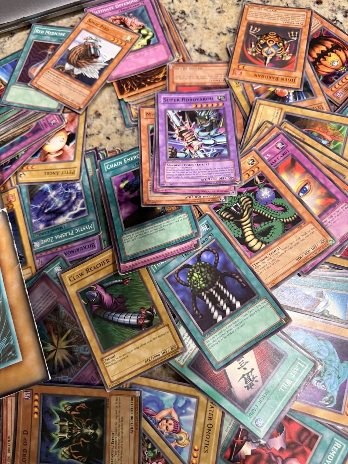 Yu-Gi-Oh! Mixed cards lot