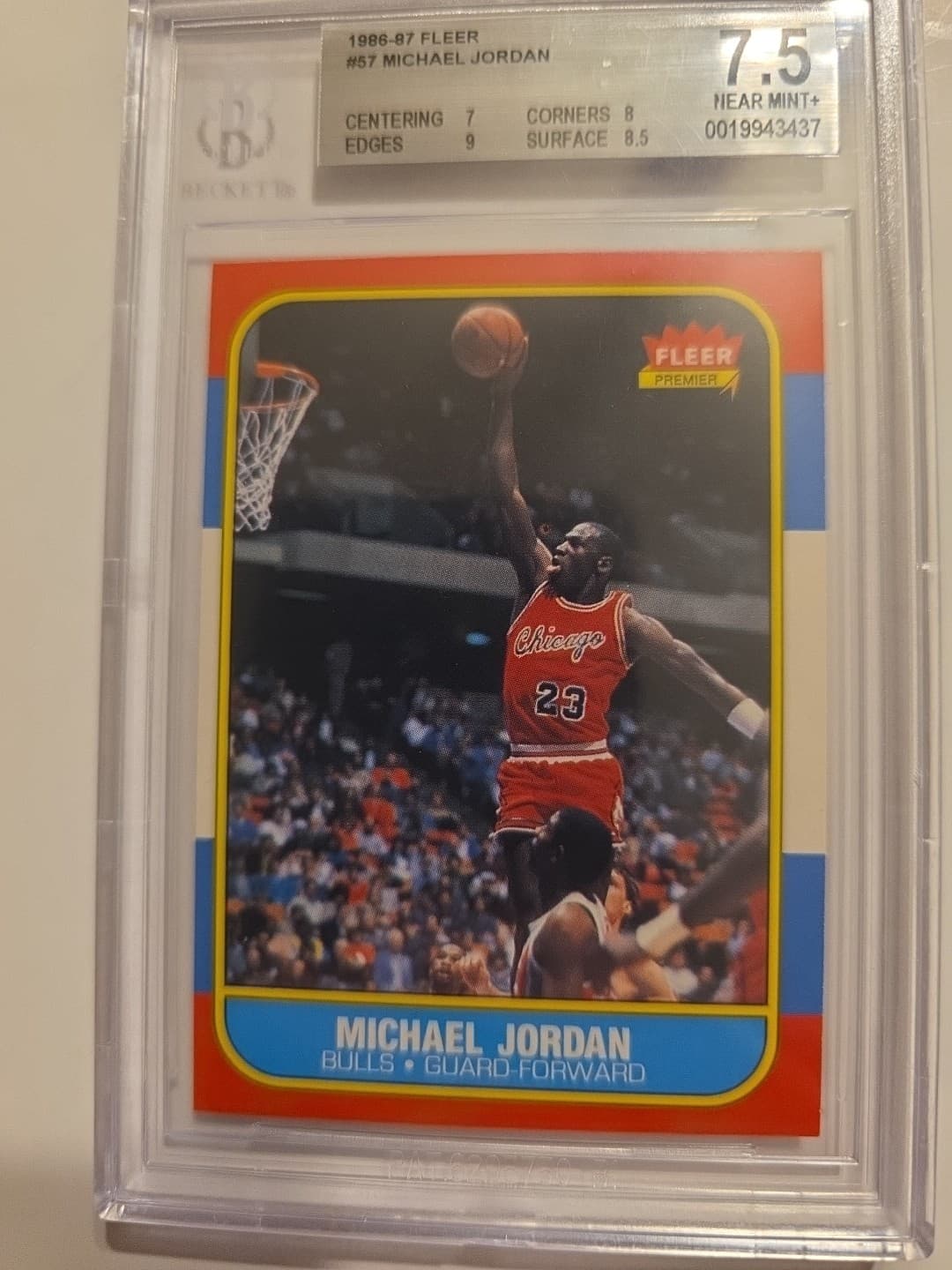 1986-87 Fleer Michael Jordan Rookie RC #57 Bulls BGS 7.5 (100% Rating) 