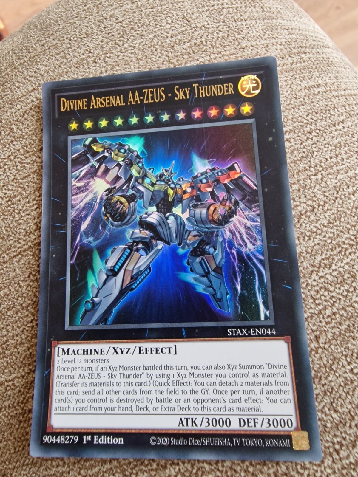 Super Ultra Rare 2020 Konami Yu-Gi-Oh Divine Arsenal AA-ZEUS Sky Thunder Card