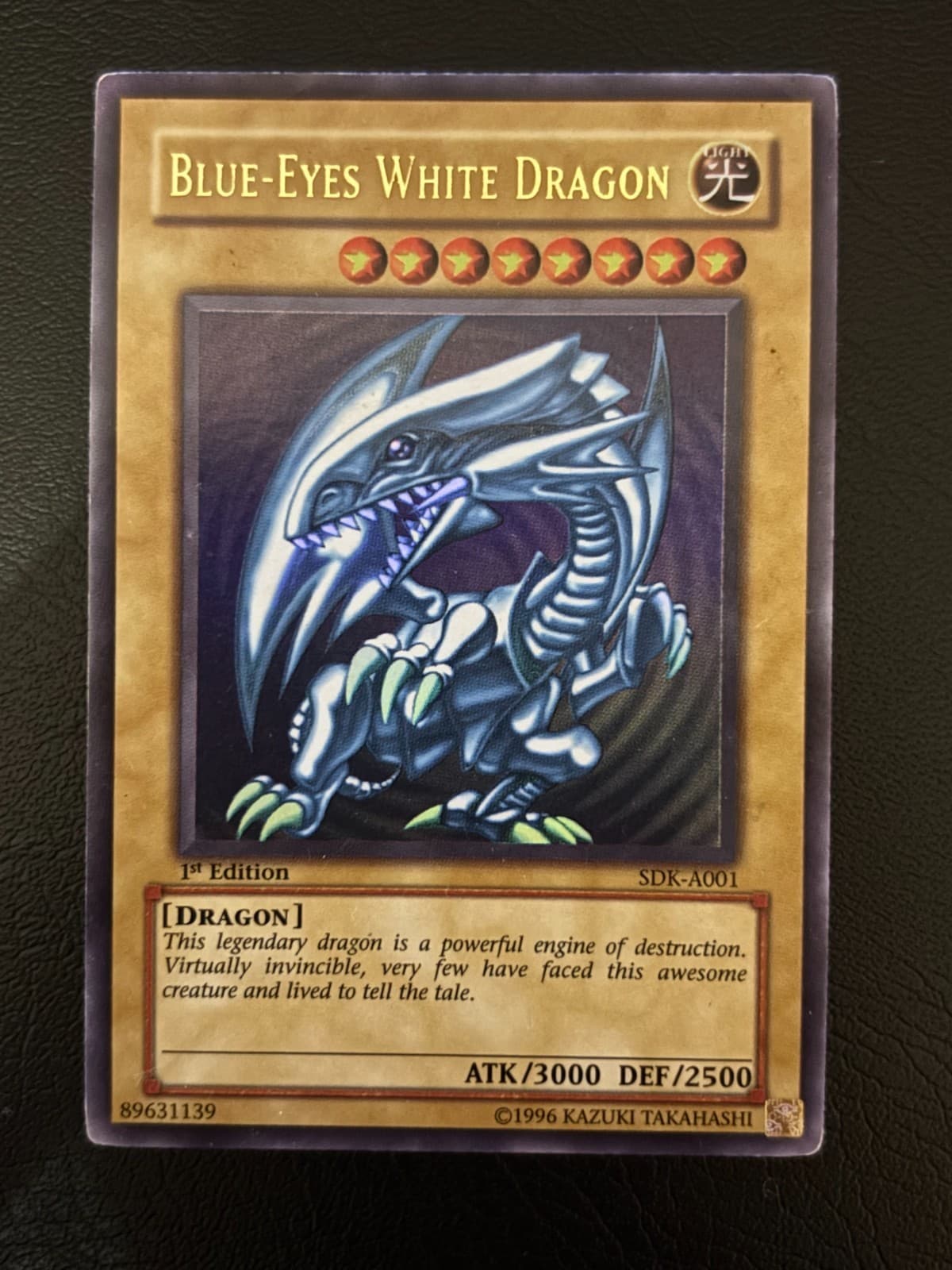 Yugioh Blue-Eyes White Dragon SDK-A001 Ultra Rare 1st Edition - Mod Play