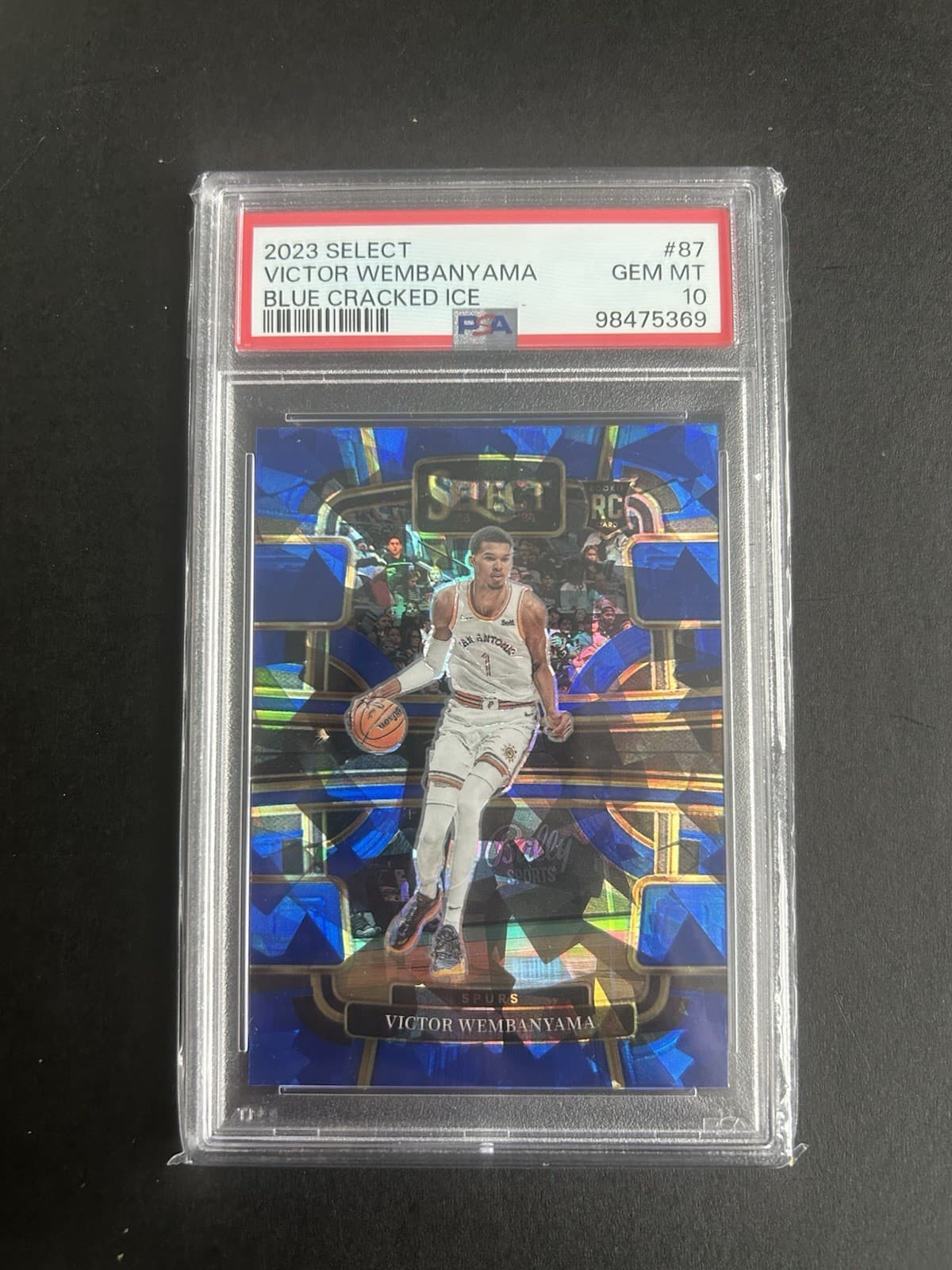 Panini Select 2023-24 Victor Wembanyama RC #87 Blue Cracked Ice PSA 10