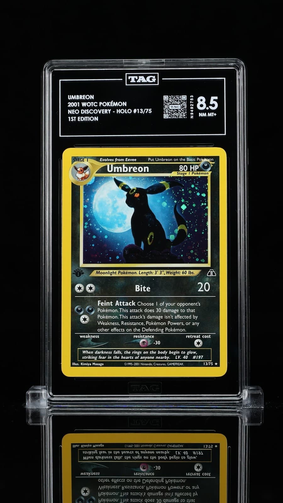 1st Edition Umbreon 13 /75 Neo Discovery Holo TAG 8.5 Pokemon TCG 