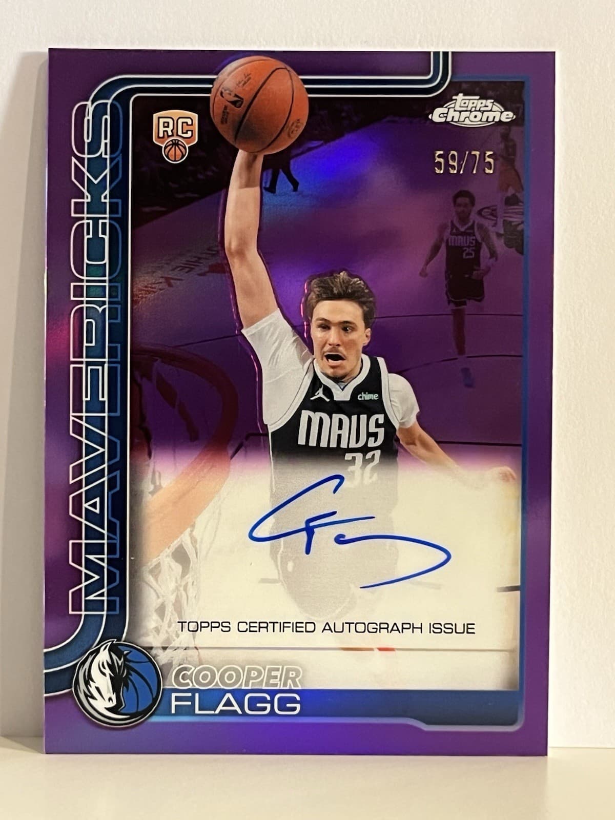 Topps Chrome Update 2025-26 Cooper Flagg Rookie True Purple Refractor Auto /75