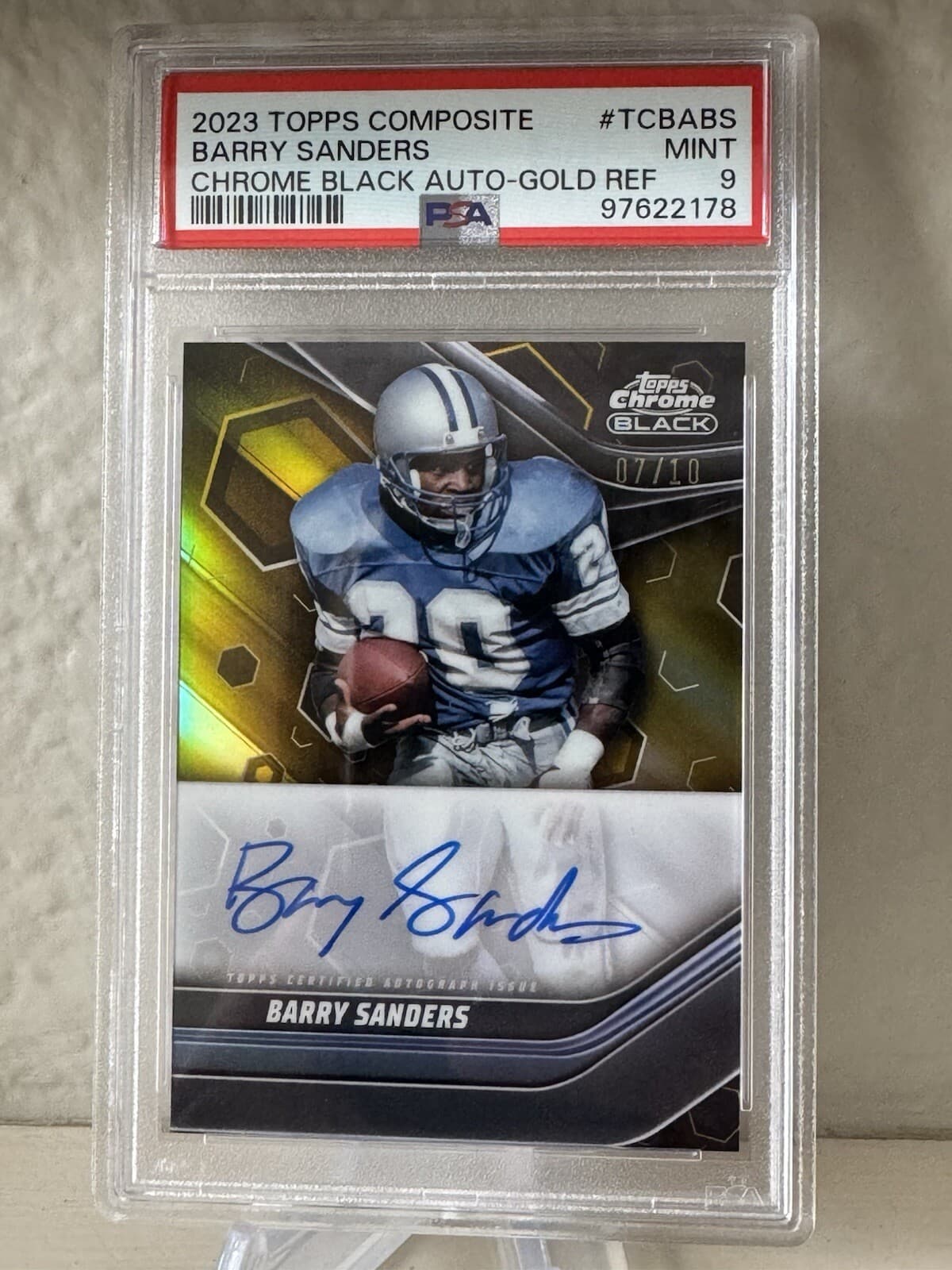 Barry Sanders PSA 9 Gold Refractor Auto /10🔥🔥2023 Topps Composite!