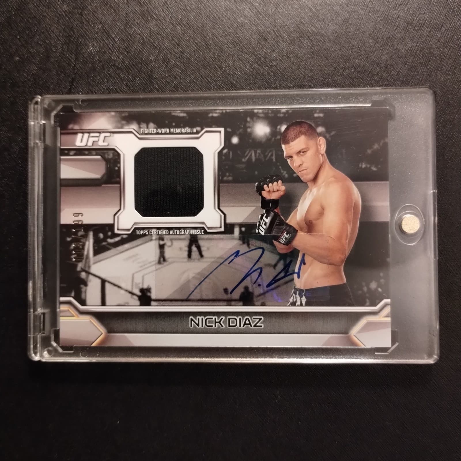 #8/199 Nick Diaz Rare Gear Auto Card 2016 Topps UFC Knockout MMA
