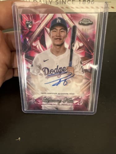 Hyeseong Kim Topps Chrome Update  sapphire Selections padparadscha Auto 1/1