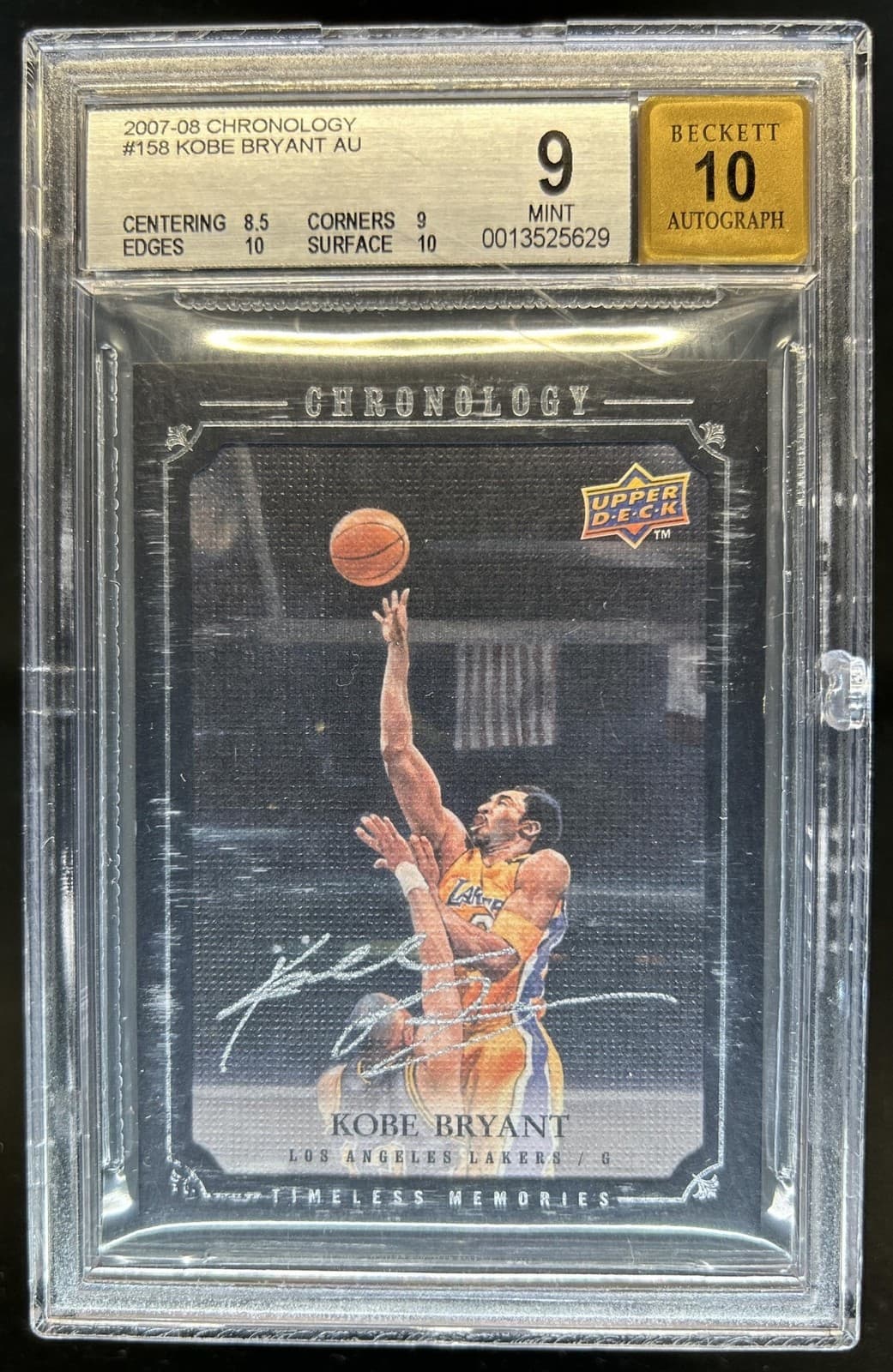 2007-08 Upper Deck Chronology Kobe Bryant Auto #/99 Lakers BGS 9
