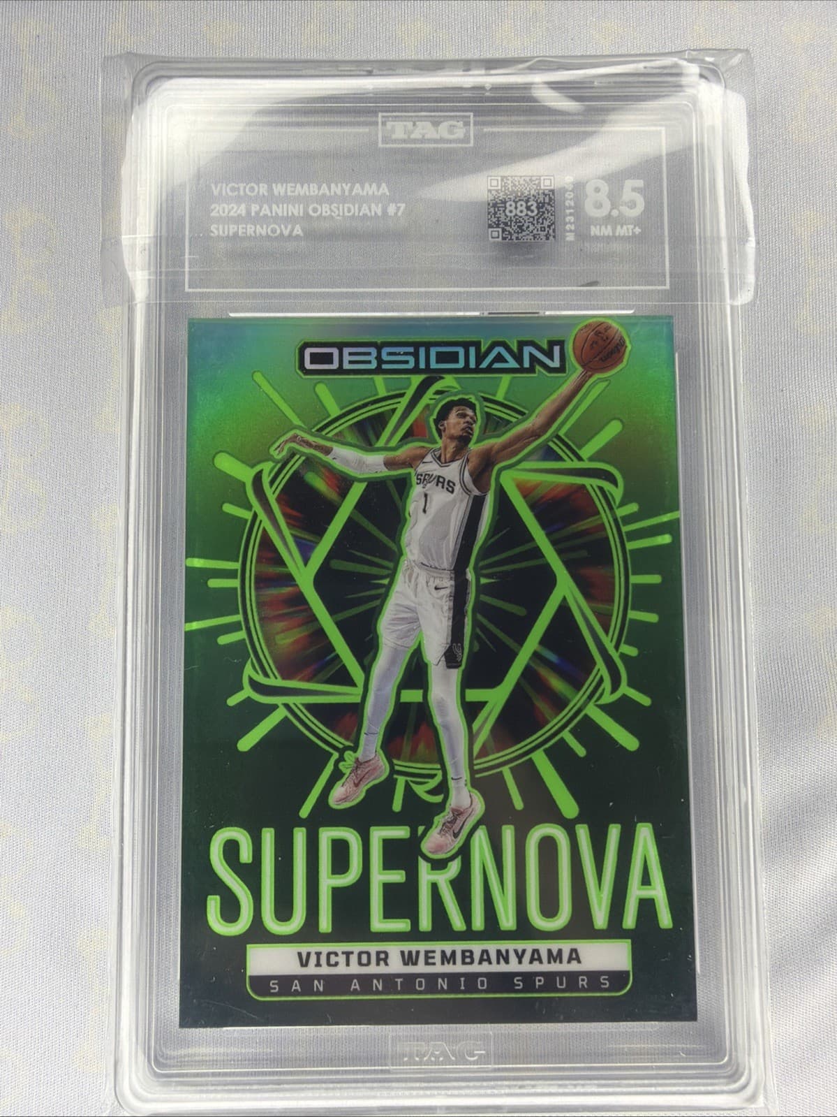 2024 Panini Obsidian Supernova Victor Wembanyama Electric Etch Green Flood /25🔥