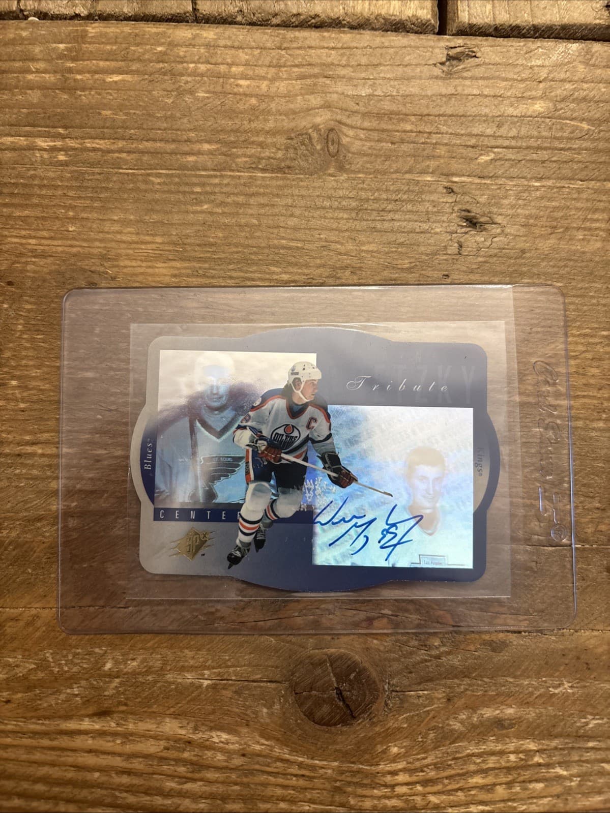 Signed Gretzky Card