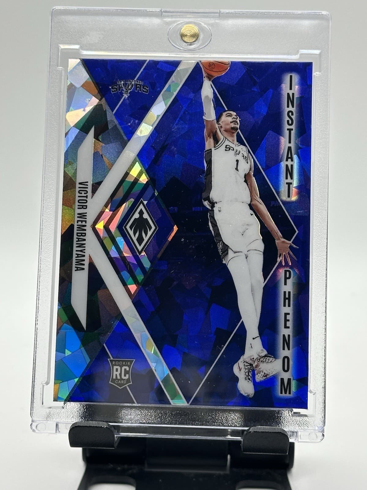 2023-24 Panini Phoenix - Instant Phenom Victor Wembanyama #13 Blue Ice (RC)