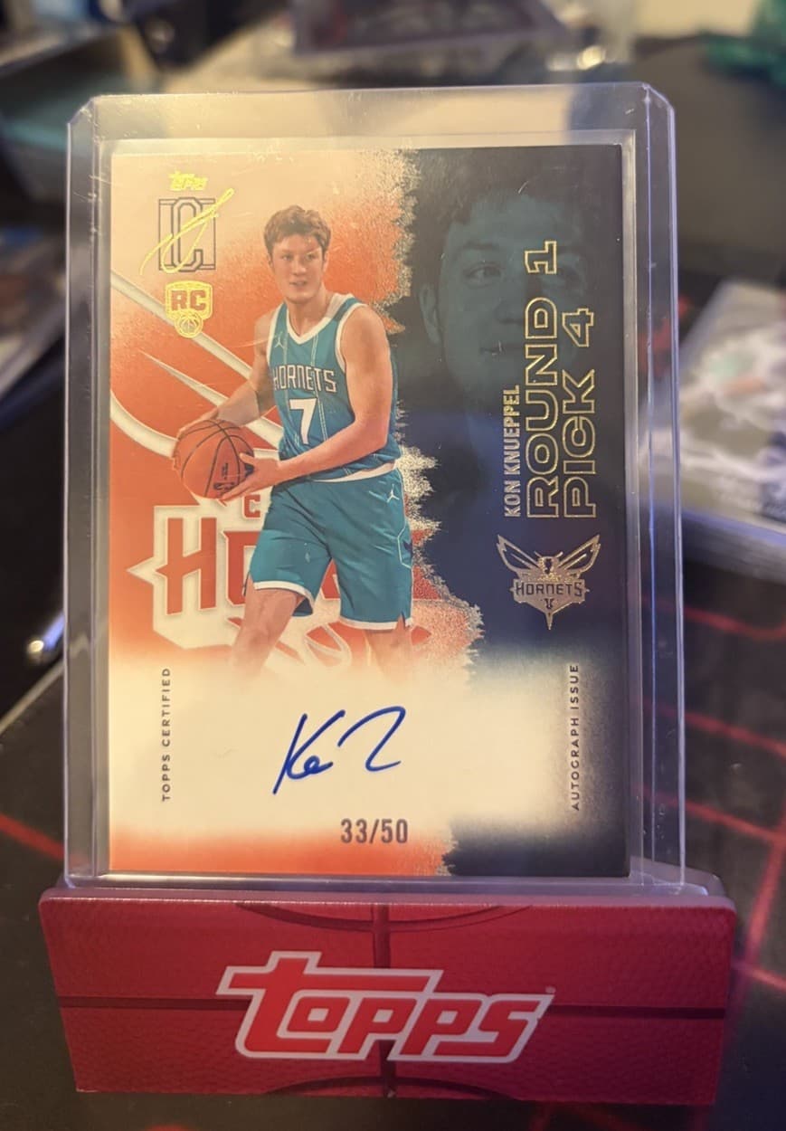 Kon Knueppel RC Auto /50 On Card 2025 Topps Signature Class RCAKK Orange Hornets