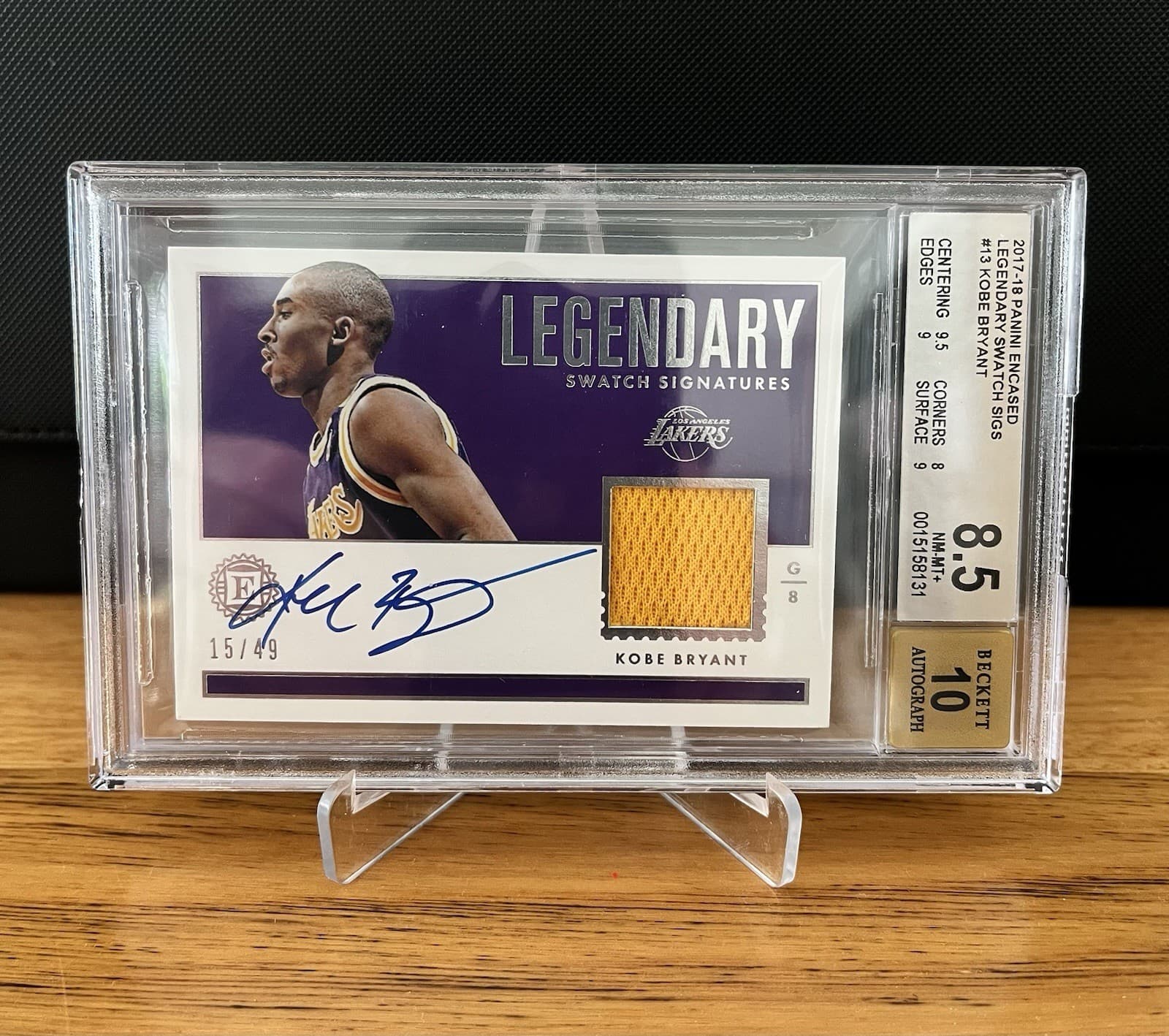 2017-18 Panini Encased KOBE BRYANT Legendary Swatch Sigs Gold Auto /49 BGS