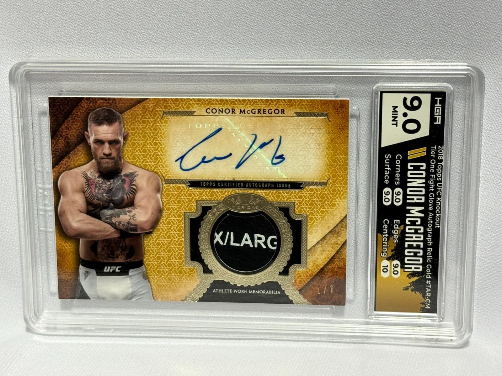 2018 Topps UFC KO Conor McGregor Tier One Fight Glove Auto GOLD 1/1 HGA Auto 10