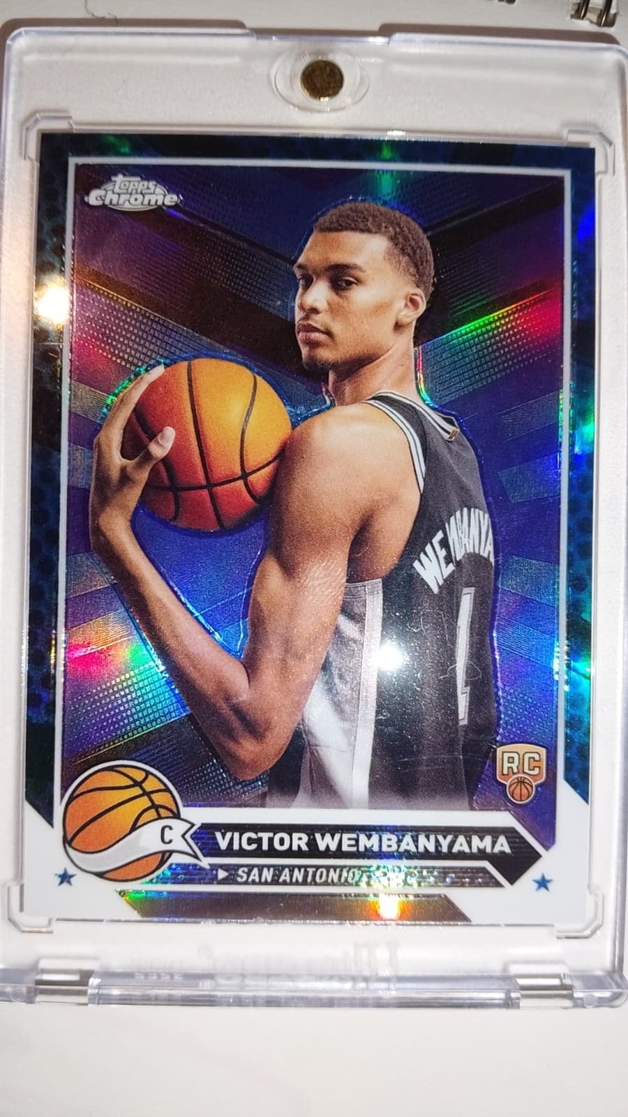 victor wembanyama 2024 topps rookie card BLUE REFRACTOR #1 (MINT condition)
