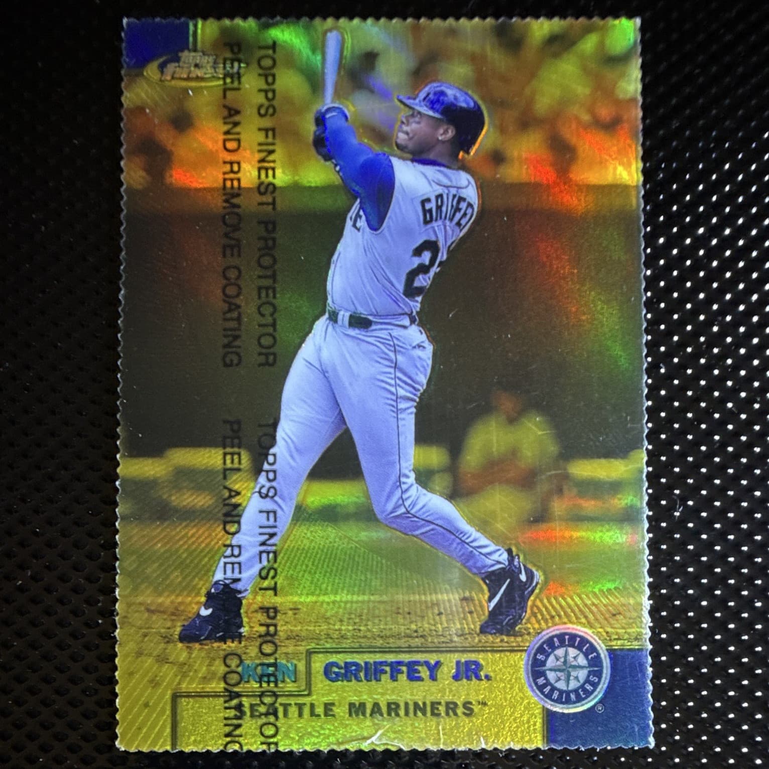 Topps Finest 1999 Ken Griffey Jr. Gold Refractor #200 /100 Mariners