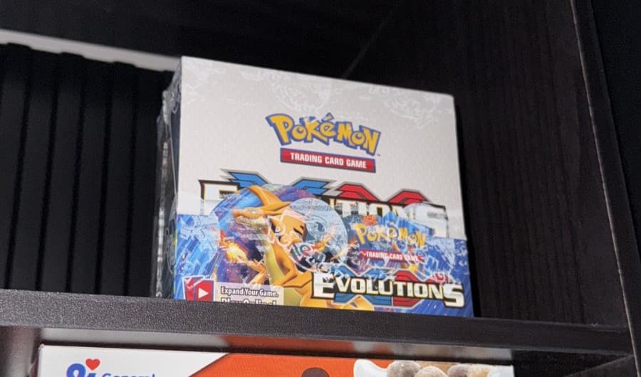 Pokemon XY Evolutions Booster Box SEALED/NEW