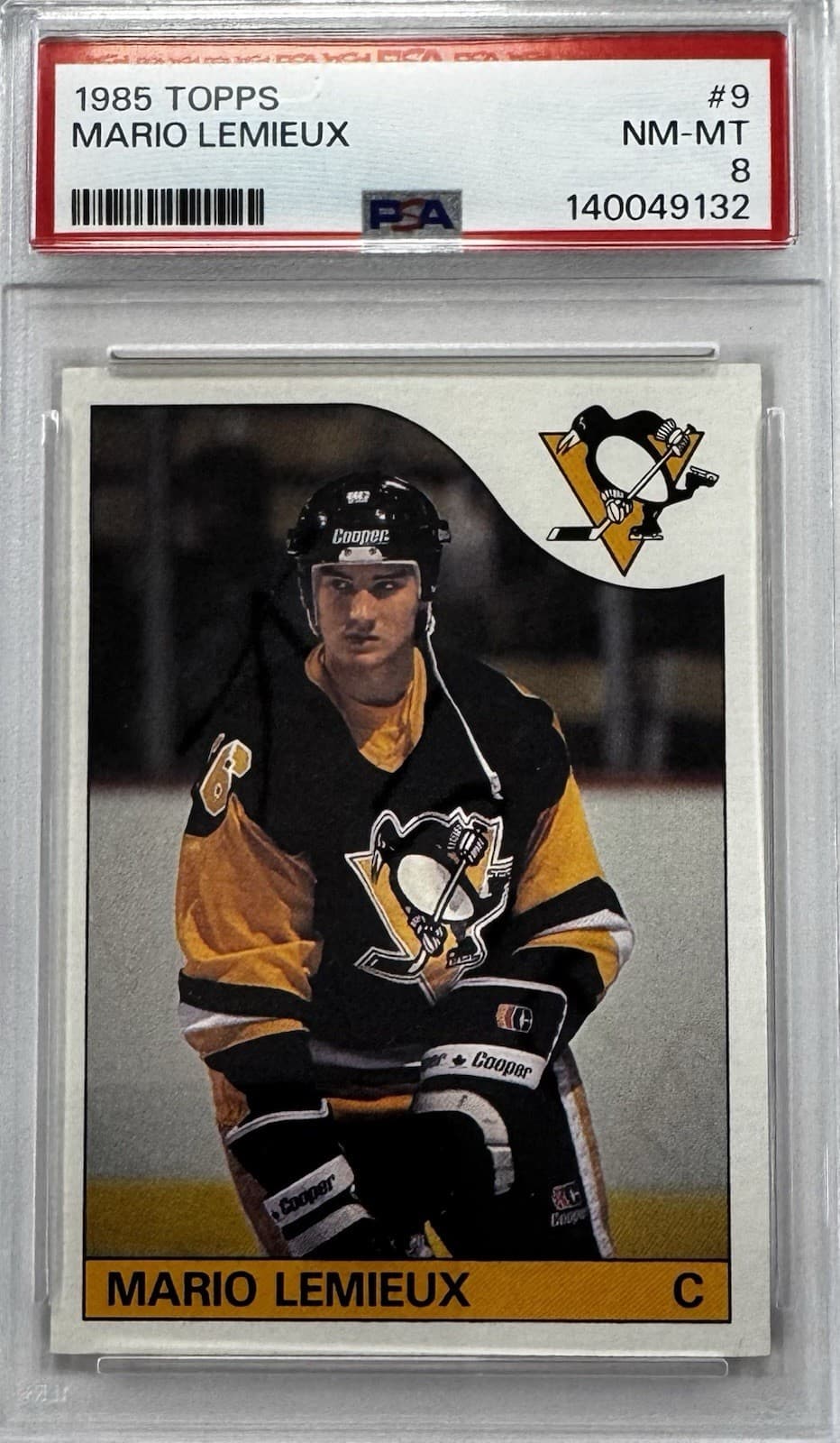 1985 Topps Mario Lemieux Rookie Card #9 PSA 8 RC