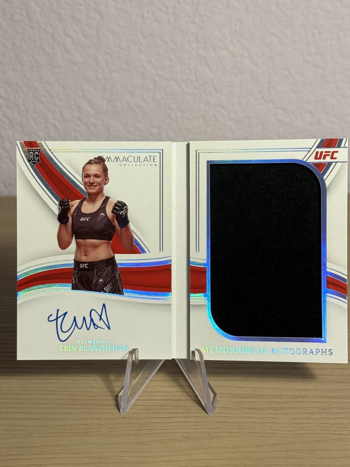 2023 Panini Immaculate UFC Erin Blanchfield Booklet /25 Patch Auto Rookie RC