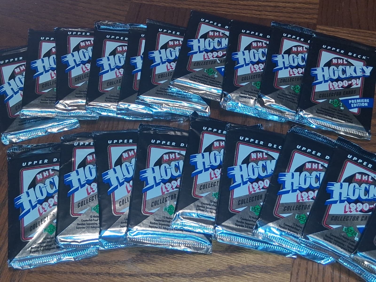 UPPER DECK NHL HOCKEY 1990-91 COLLECTER CARDS PREMIERE EDITION 