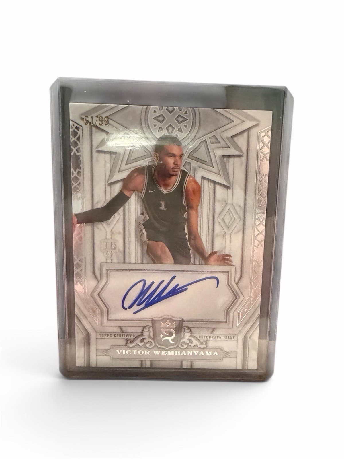 Victor Wembanyama Pursuit of Greatness Auto /99 -2023-24 Topps Spurs