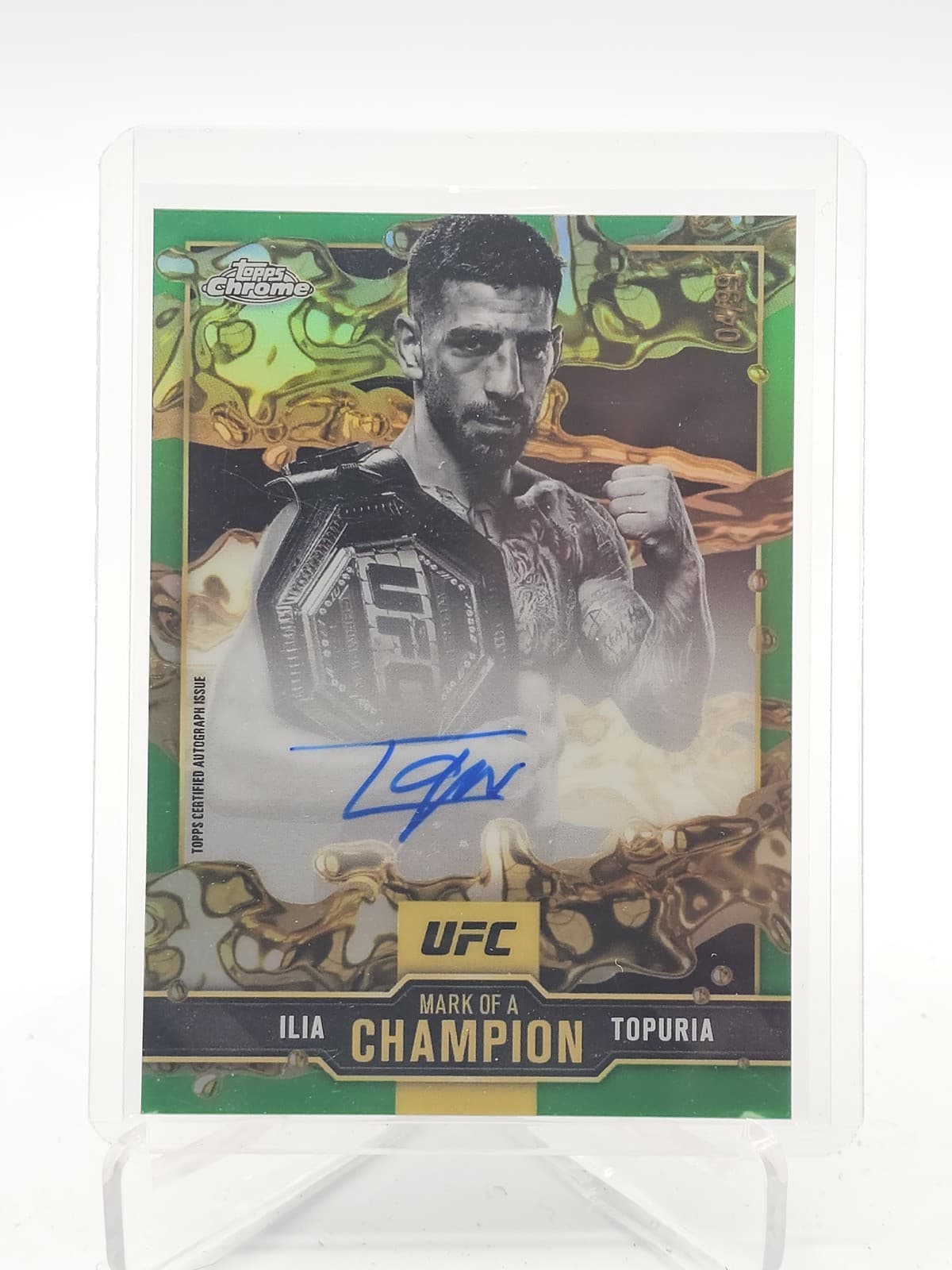 ILIA TOPURIA 2025 TOPPS CHROME UFC MARK OF A CHAMPION AUTO GREEN Q6890