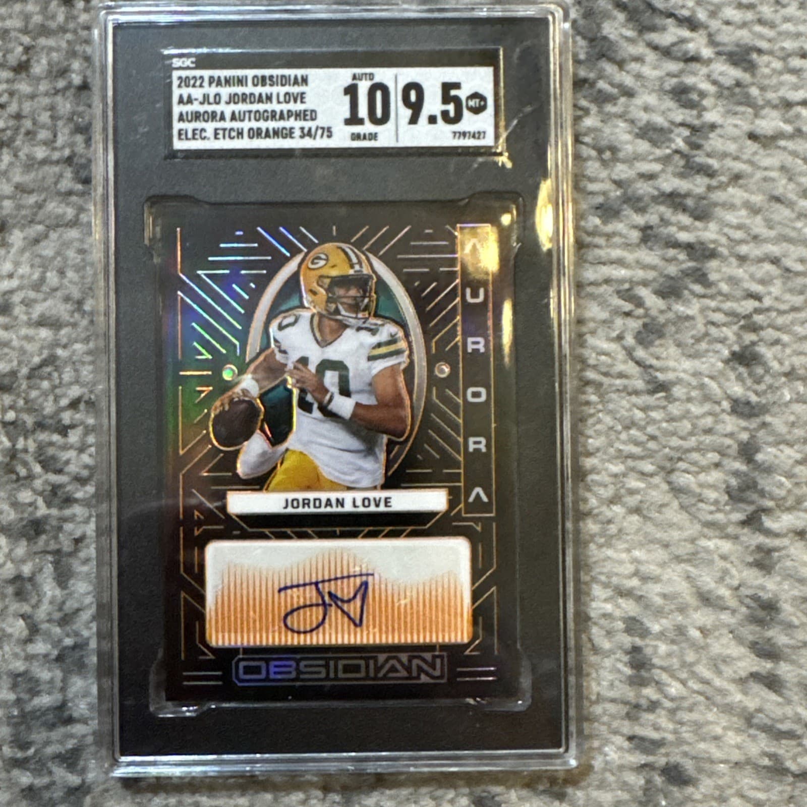 2022 PANINI OBSIDIAN AURORA AUTO EE orange #AAJLO JORDAN LOVE /75 SGC 9.5/10 AU