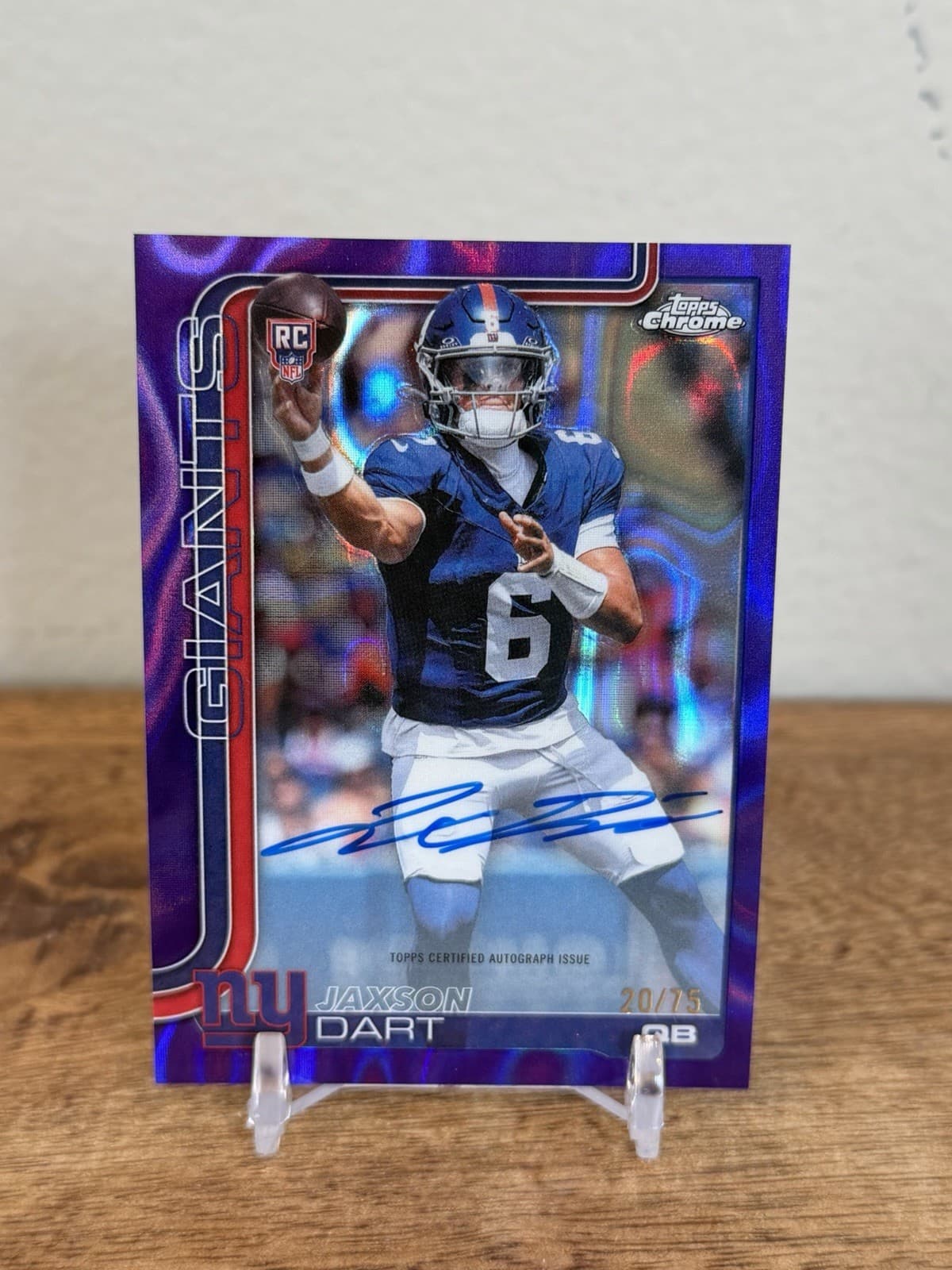 2025 Topps Chrome FB Jaxson Dart RC On Card Auto /75 Purple Lava Refractor NYG