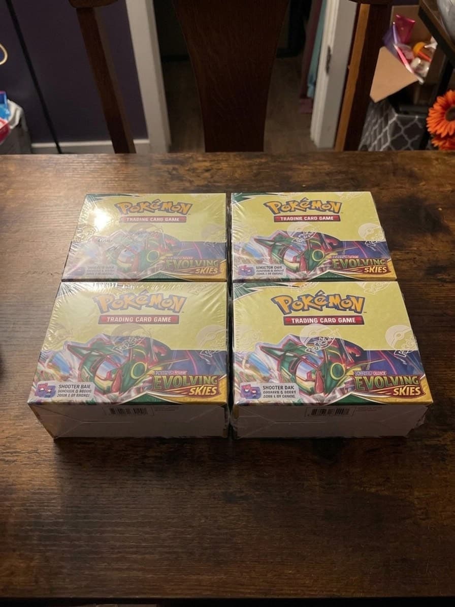 Pokemon Evolving Skies Booster Box Factory Sealed --New 4 Total