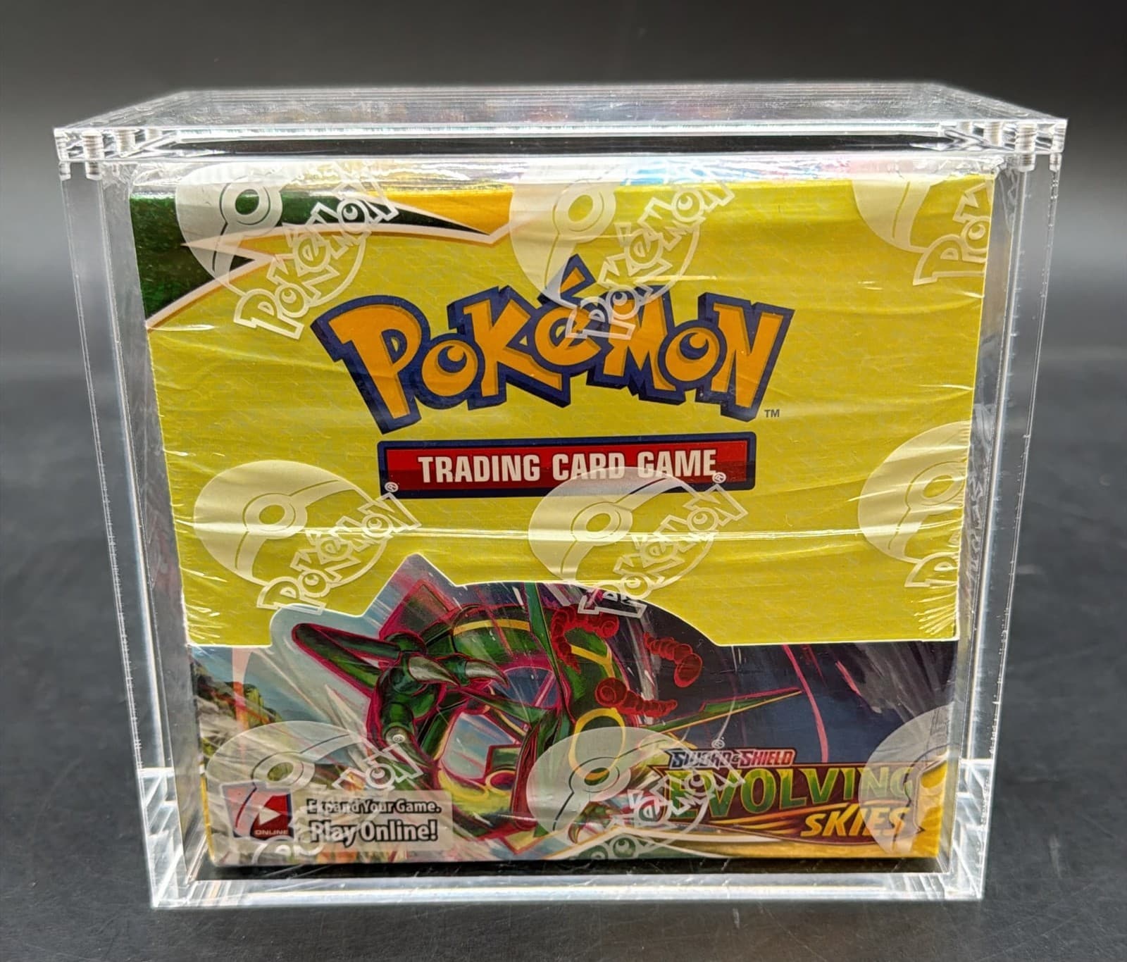 Pokemon TCG Evolving Skies Booster Box SEALED WITH ACRYLIC