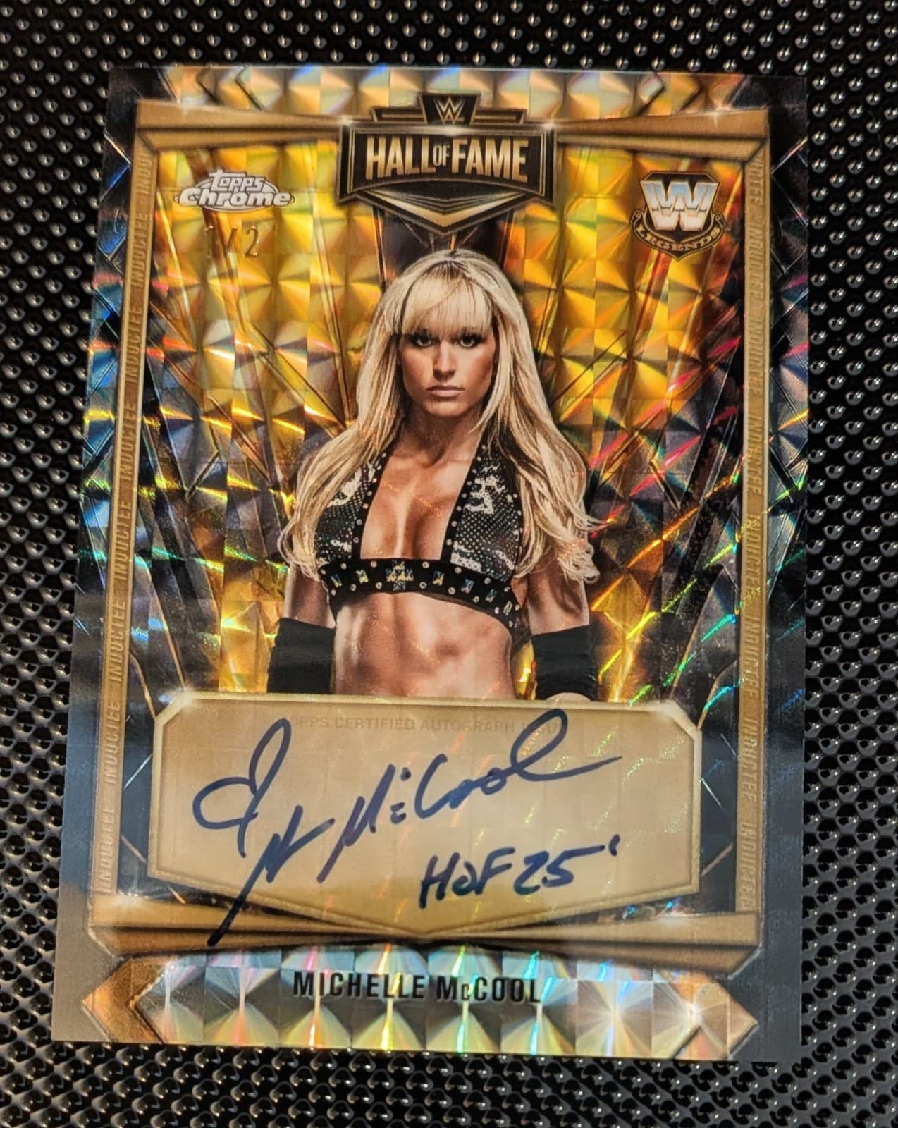 2026 Topps Chrome WWE Michelle McCool HOF Auto Inscription Black Geometric /2 SP