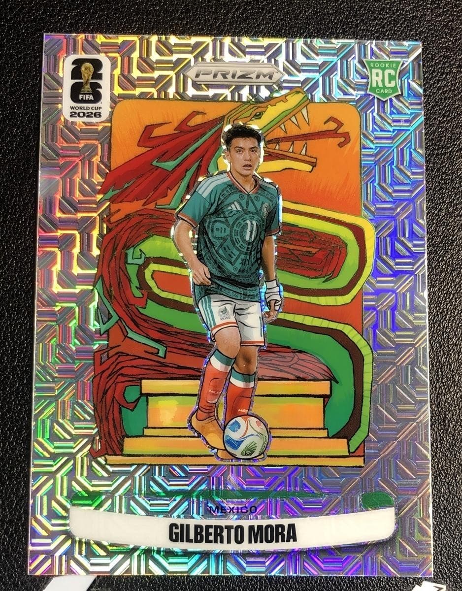 2026 Prizm FIFA World Cup Gilberto Mora #11 National Landmarks Mojo RC /25 SSP