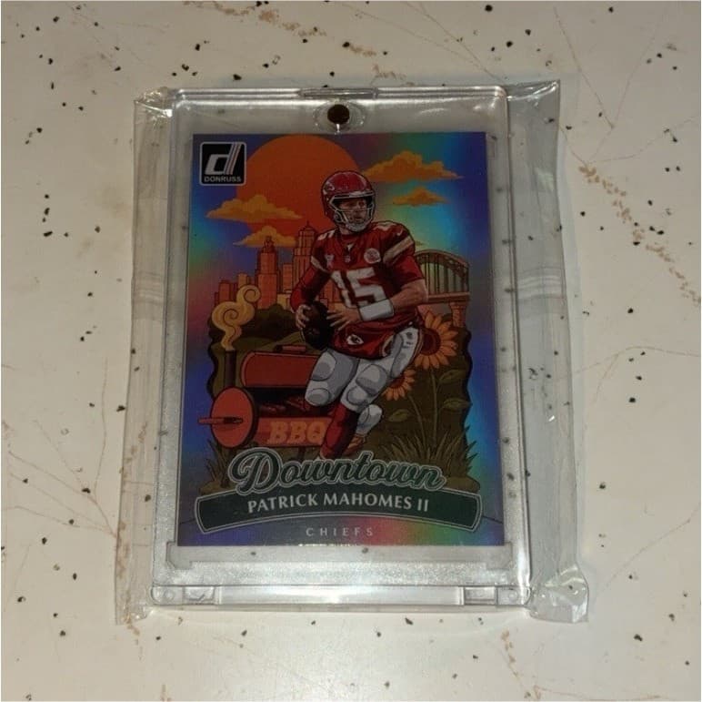 2025 Panini Donruss Patrick Mahomes II Downtown! Insert #8 Chiefs Card