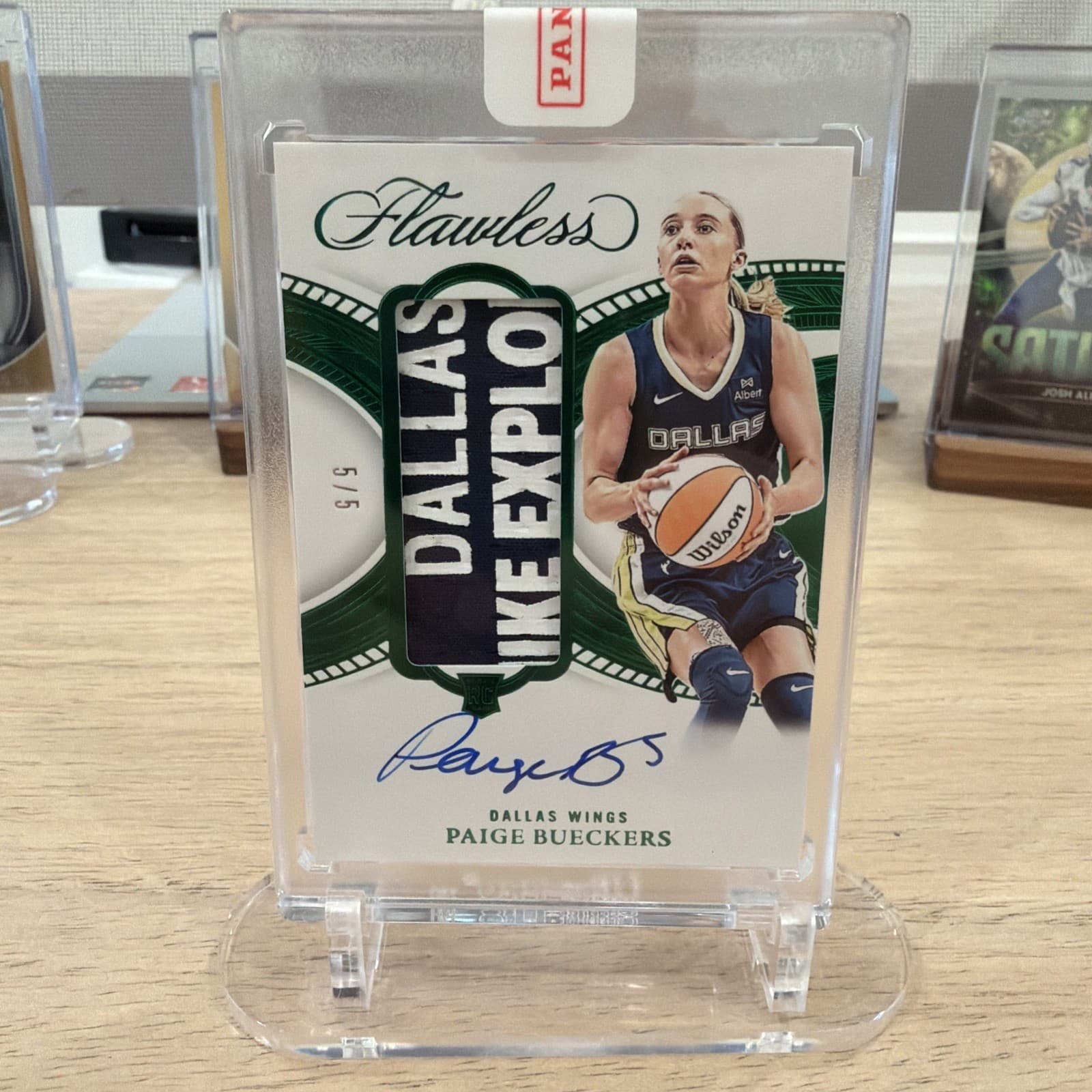 2025 Flawless PAIGE 5/5 RPA WNBA Emerald On Card Auto RC