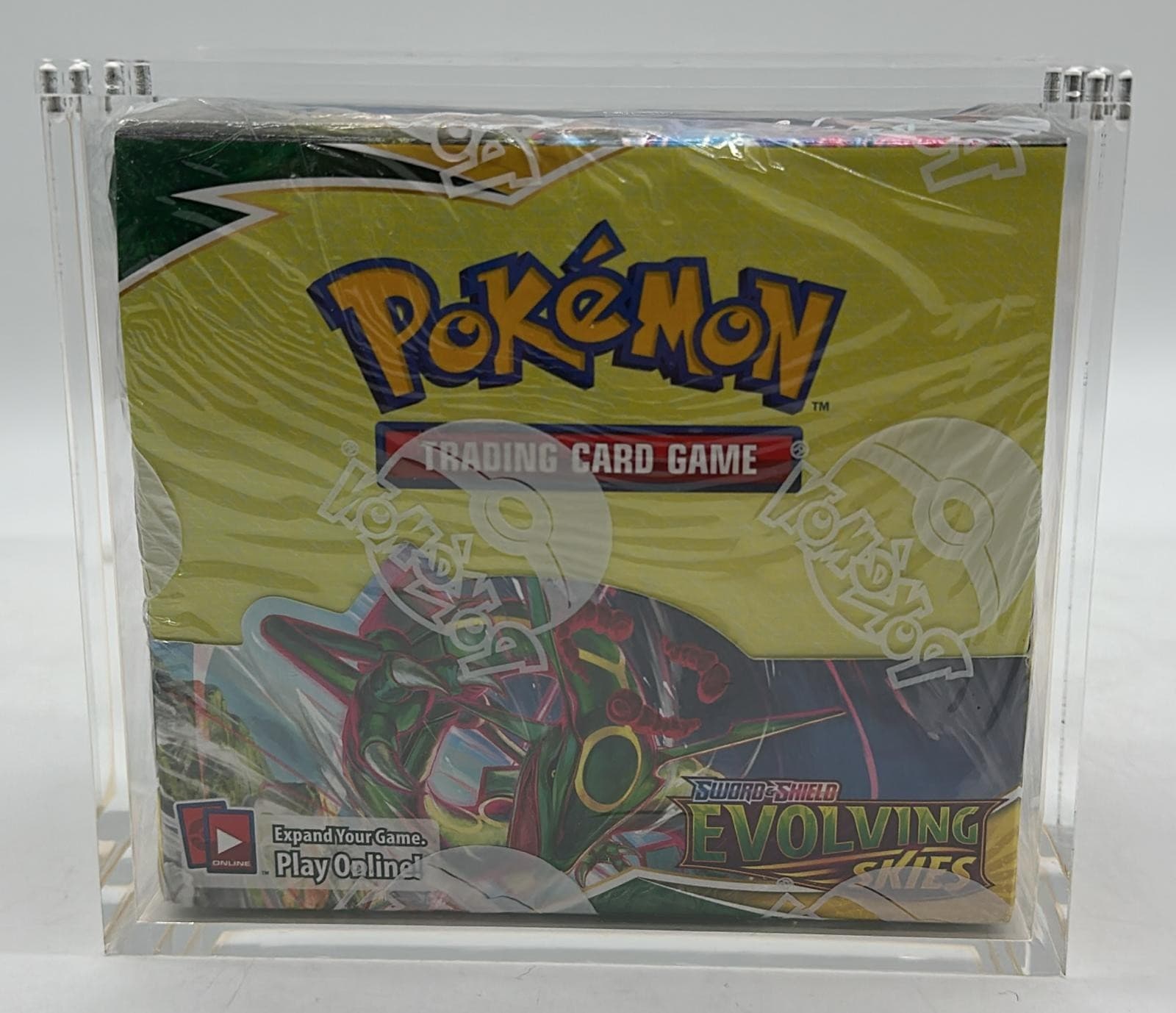 Pokemon TCG SWSH Evolving Skies Booster Box SEALED NEW w/Acrylic