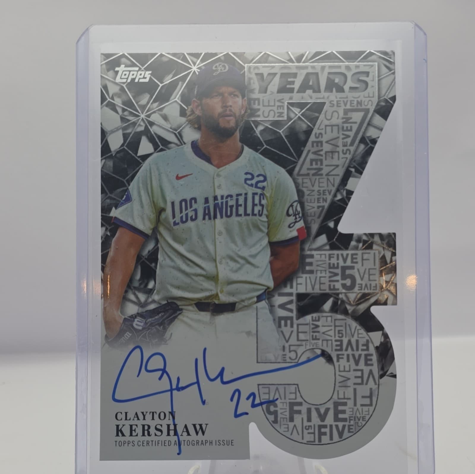 2026 Topps Series 1 Clayton Kershaw 75 Year Black Die Cut On Card Auto #07/10